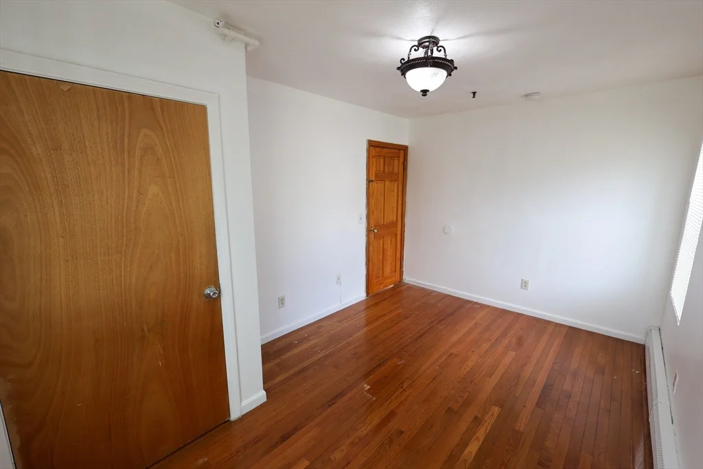 3 bed, 1 bath apartment for rent at 61 Saint James St Unit 5, Roxbury — photo 6 of 15
