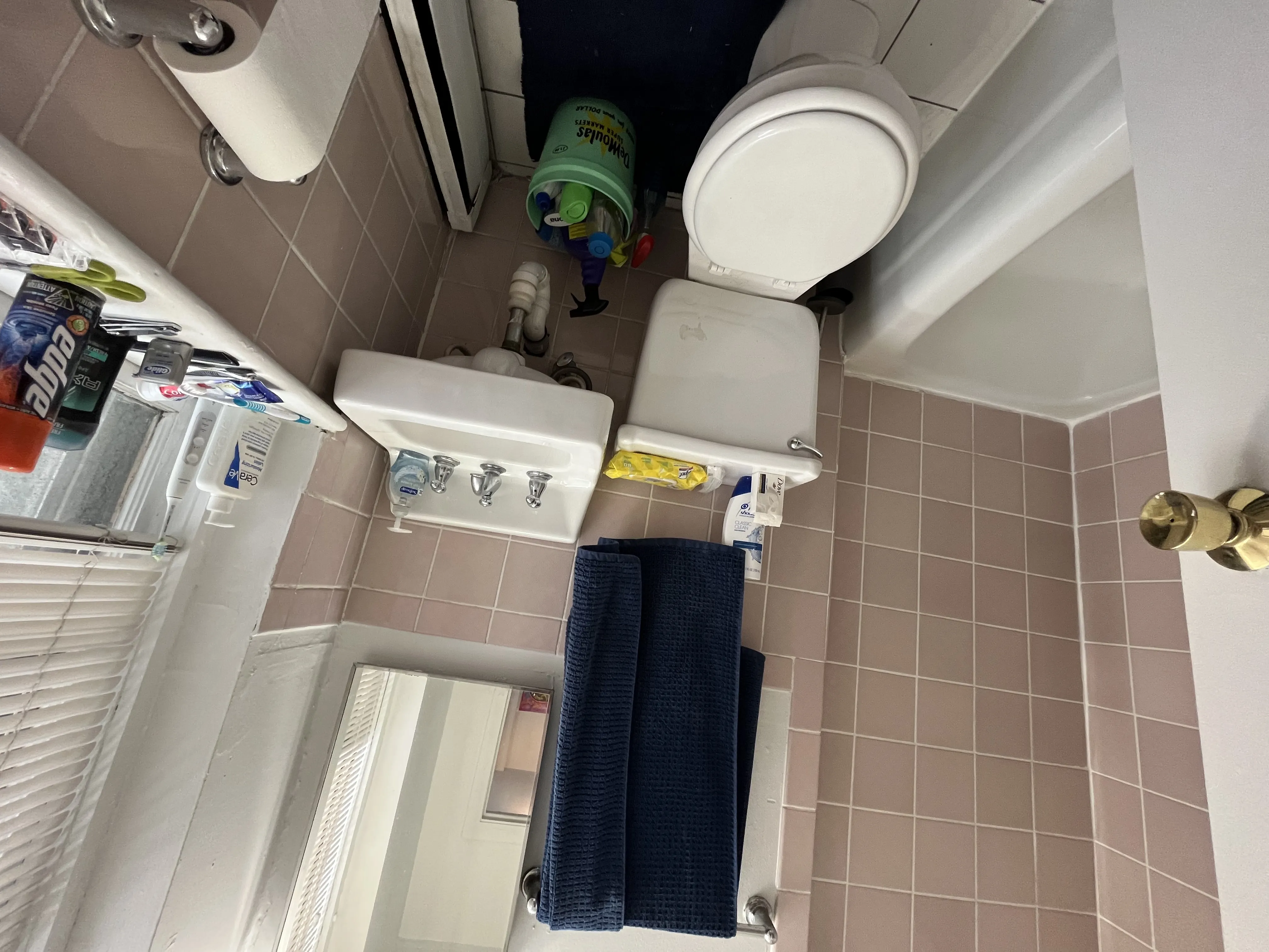 Studio bed, 1 bath apartment for rent at 61 South Huntington Ave Unit 101, Jamaica Plain — photo 4 of 5