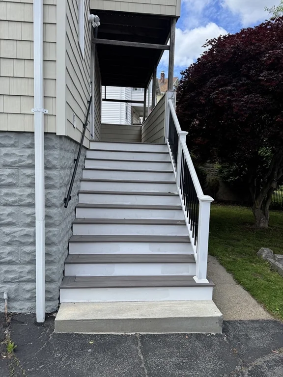 4 bed, 1 bath apartment for rent at 61 Templeton Pkwy Unit 61, Watertown — photo 33 of 34