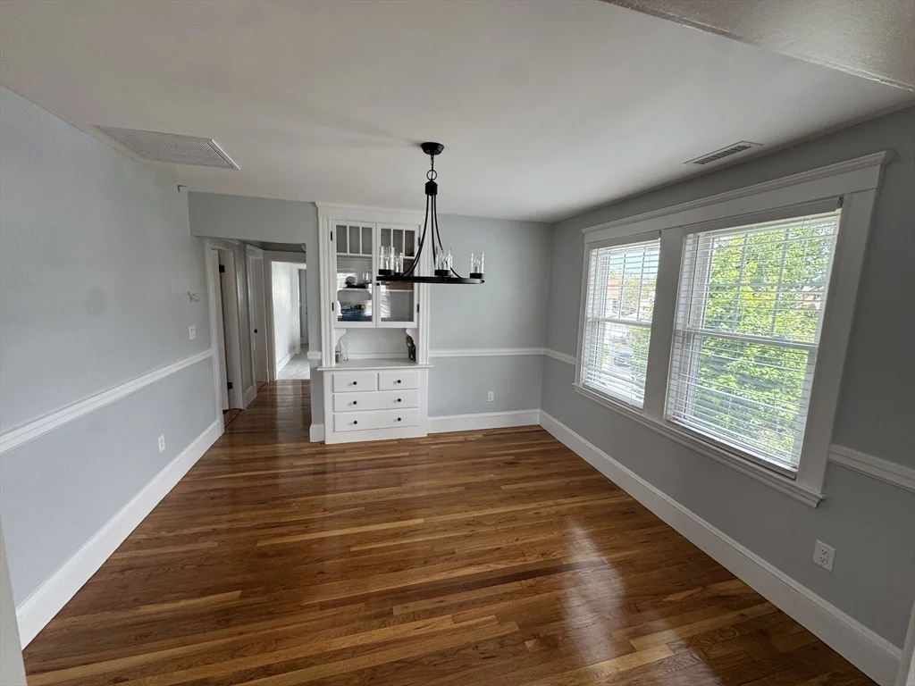 4 bed, 1 bath apartment for rent at 61 Templeton Pkwy Unit 61, Watertown — photo 32 of 34