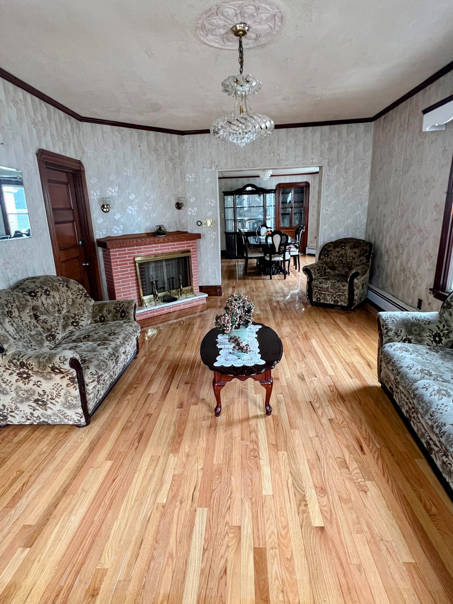 3 bed, 1 bath apartment for rent at 61 Tufts St Unit 2, East Somerville — photo 4 of 11