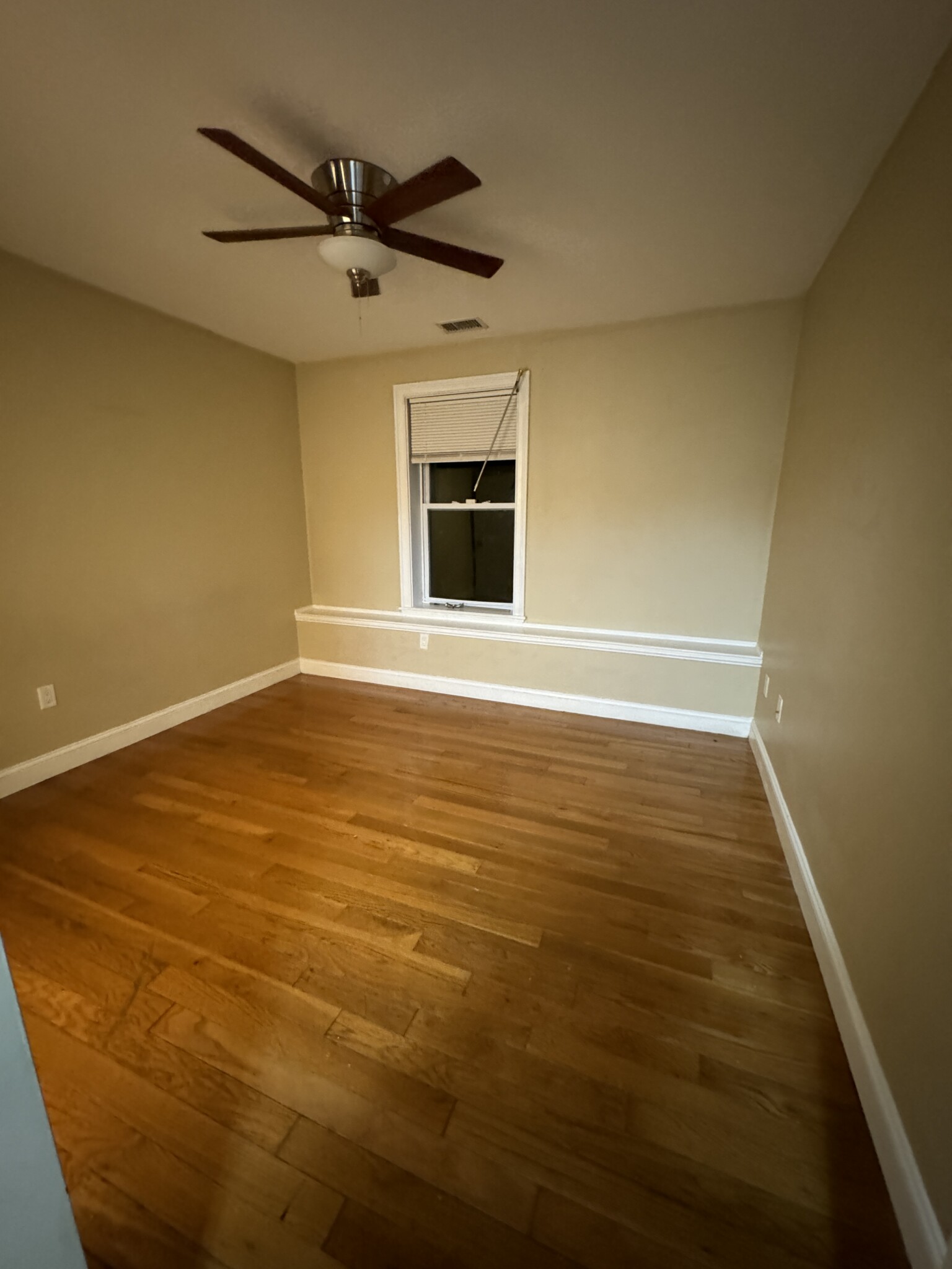4 bed, 2 bath apartment for rent at 61 Wait St Unit 1, Mission Hill — photo 4 of 23