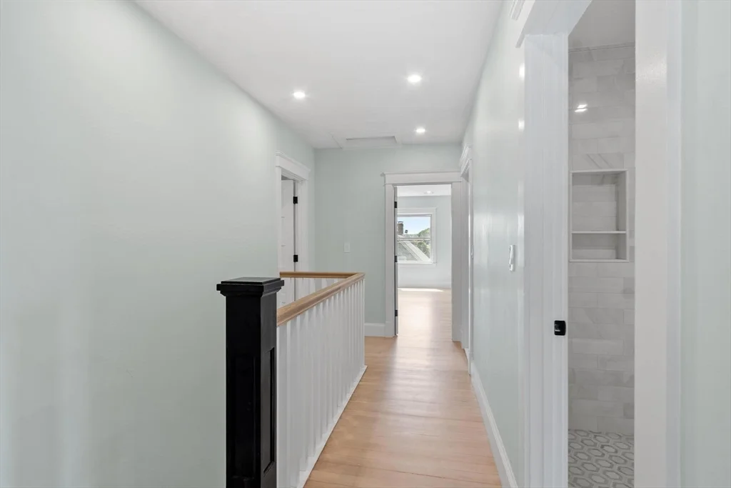 4 bed, 3 bath apartment for rent at 61 Warren St Unit 2, West Medford — photo 22 of 41