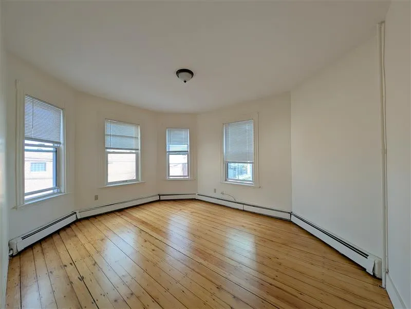 2 bed, 1 bath apartment for rent at 61 Webster Ave Unit 1r, Ward Two — photo 2 of 14