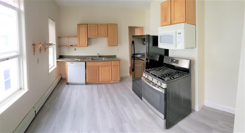2 bed, 1 bath apartment for rent at 61 Webster Ave Unit 3, Ward Two