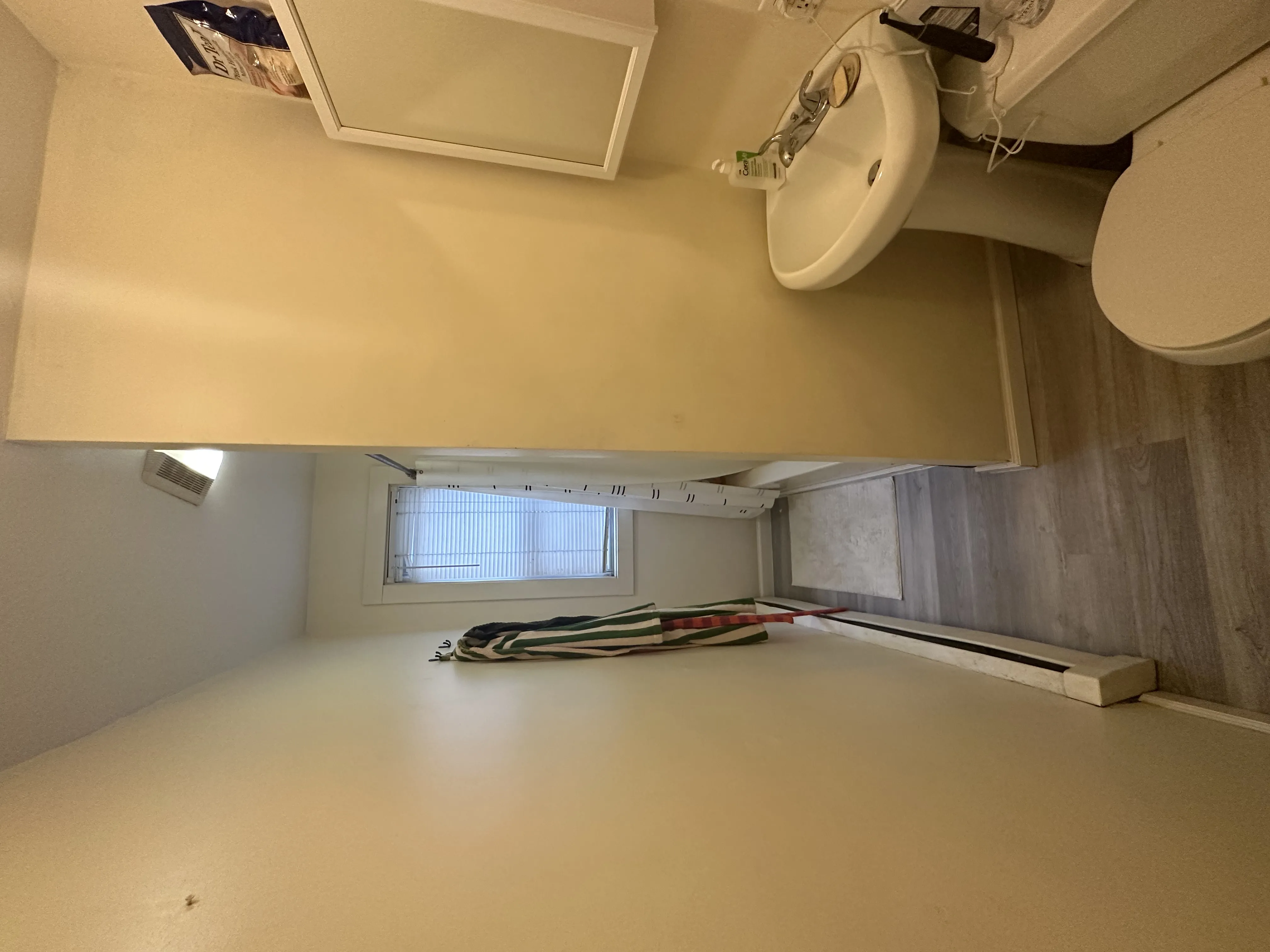2 bed, 1 bath apartment for rent at 61 Webster Ave Unit 3R, Ward Two — photo 24 of 30