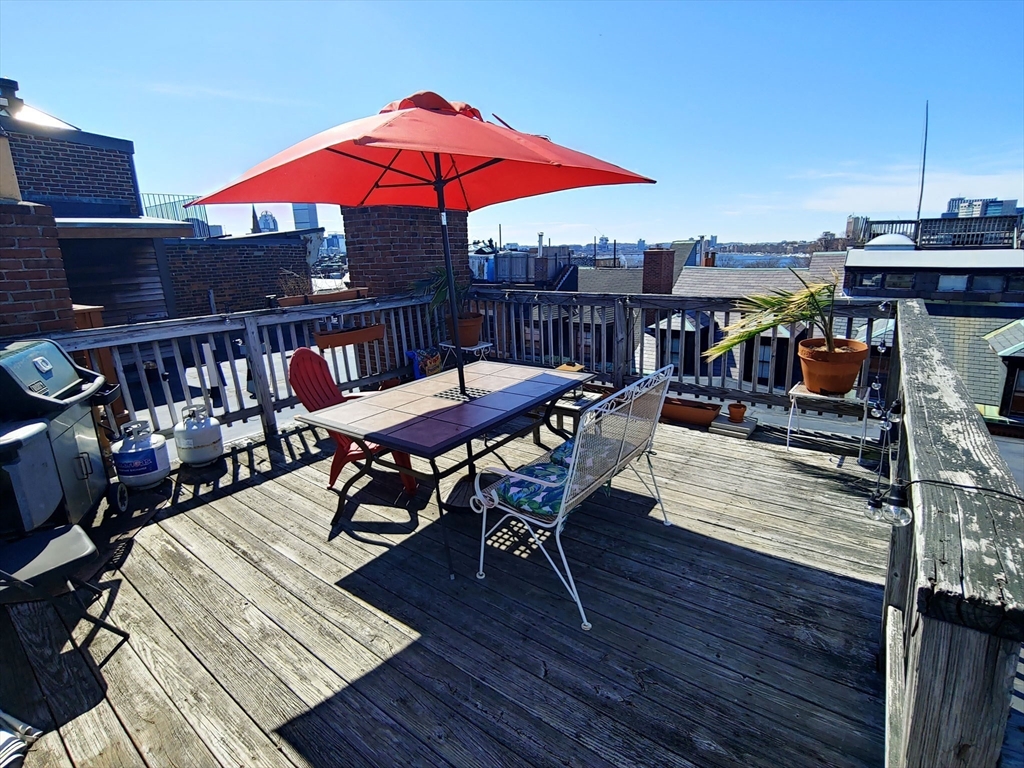 2 bed, 1 bath apartment for rent at 61 West Cedar St Unit 2, Beacon Hill — photo 34 of 37
