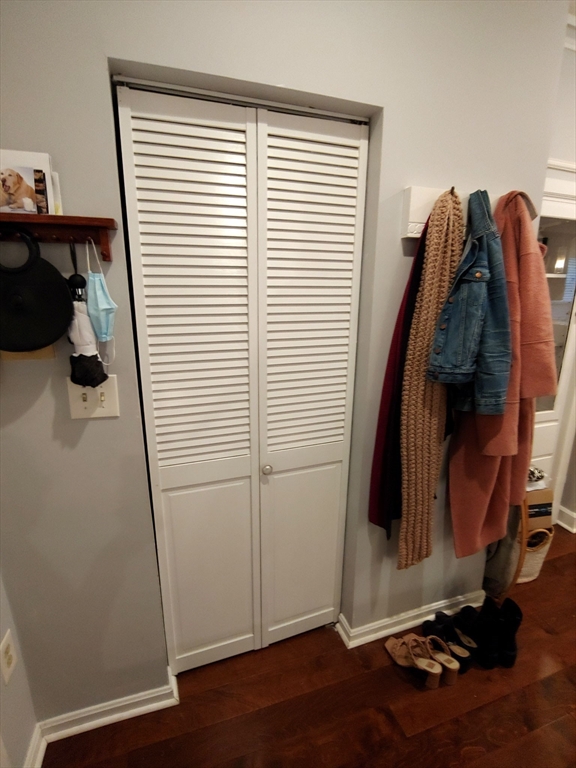 2 bed, 1 bath apartment for rent at 61 West Cedar St Unit 2, Beacon Hill — photo 27 of 37
