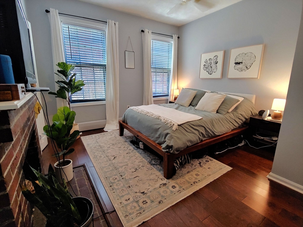 2 bed, 1 bath apartment for rent at 61 West Cedar St Unit 2, Beacon Hill — photo 16 of 37