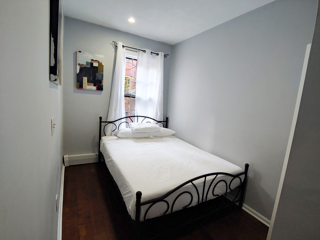 2 bed, 1 bath apartment for rent at 61 West Cedar St Unit 2, Beacon Hill — photo 21 of 37