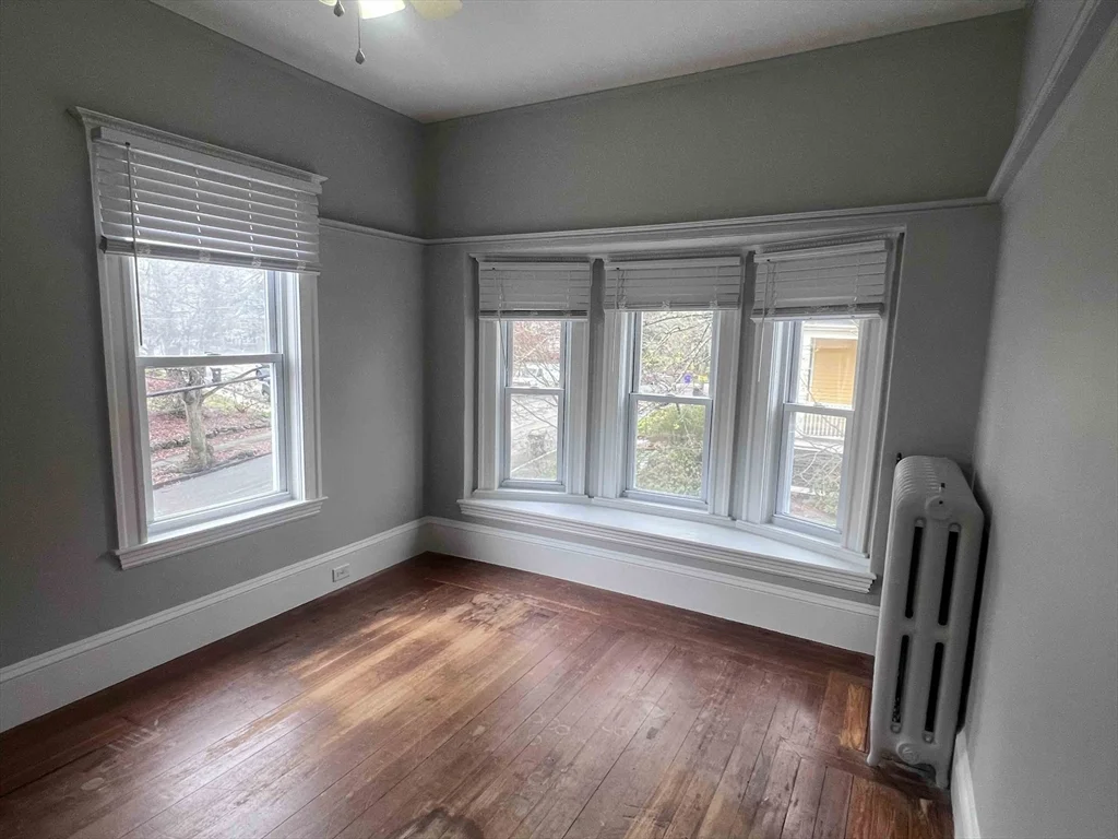 4 bed, 1 bath apartment for rent at 61 Wollaston Ave Unit 2, Arlington — photo 13 of 24