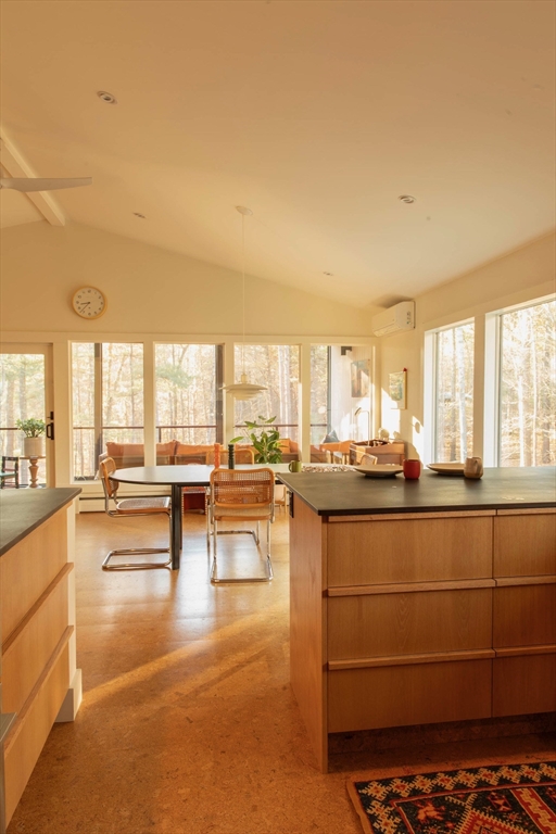 3 bed, 3 bath apartment for rent at 61 Woodland St Unit 61, Sherborn — photo 8 of 29
