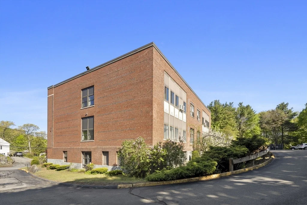 2 bed, 2 bath apartment for rent at 61 Wright St Unit 102, Stoneham — photo 20 of 22