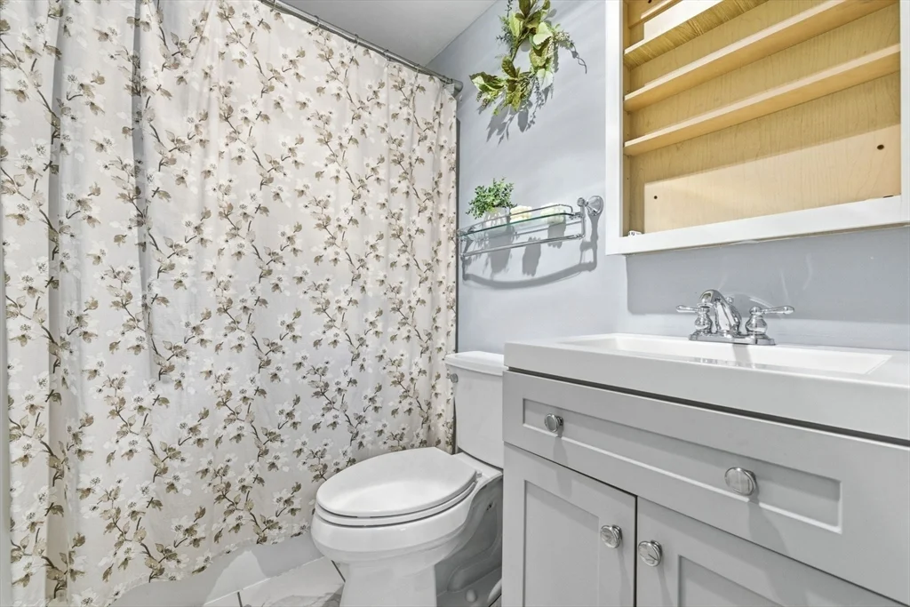 2 bed, 2 bath apartment for rent at 61 Wright St Unit 102, Stoneham — photo 15 of 22