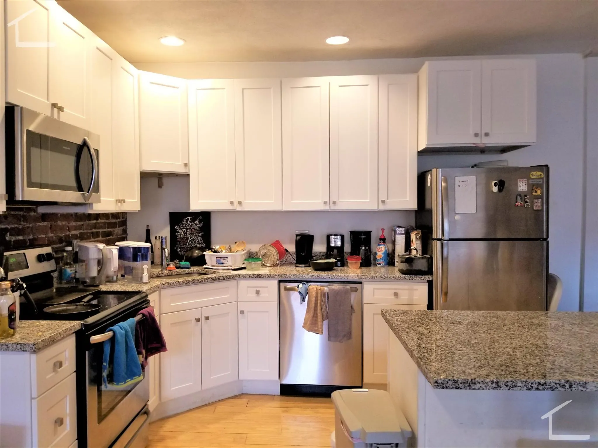 4 bed, 1 bath apartment for rent at 610 Columbus Ave Unit 3, Roxbury — photo 10 of 21