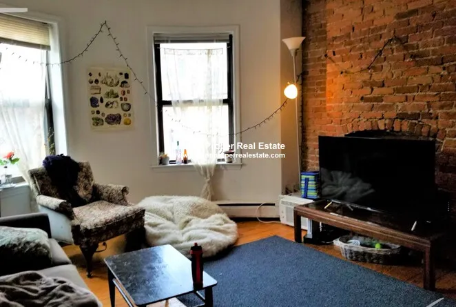 4 bed, 1 bath apartment for rent at 610 Columbus Ave Unit 5, South End — photo 8 of 10