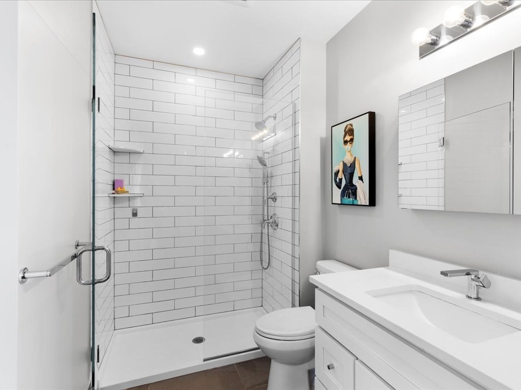 2 bed, 2 bath apartment for rent at 610 Rutherford Ave Unit 201, Charlestown — photo 17 of 26