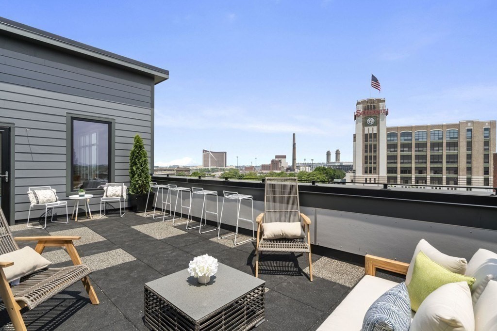 2 bed, 2 bath apartment for rent at 610 Rutherford Ave Unit 201, Charlestown — photo 19 of 26
