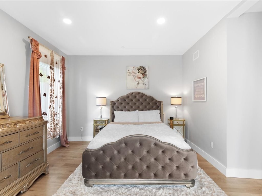 2 bed, 2 bath apartment for rent at 610 Rutherford Ave Unit 201, Charlestown — photo 13 of 26
