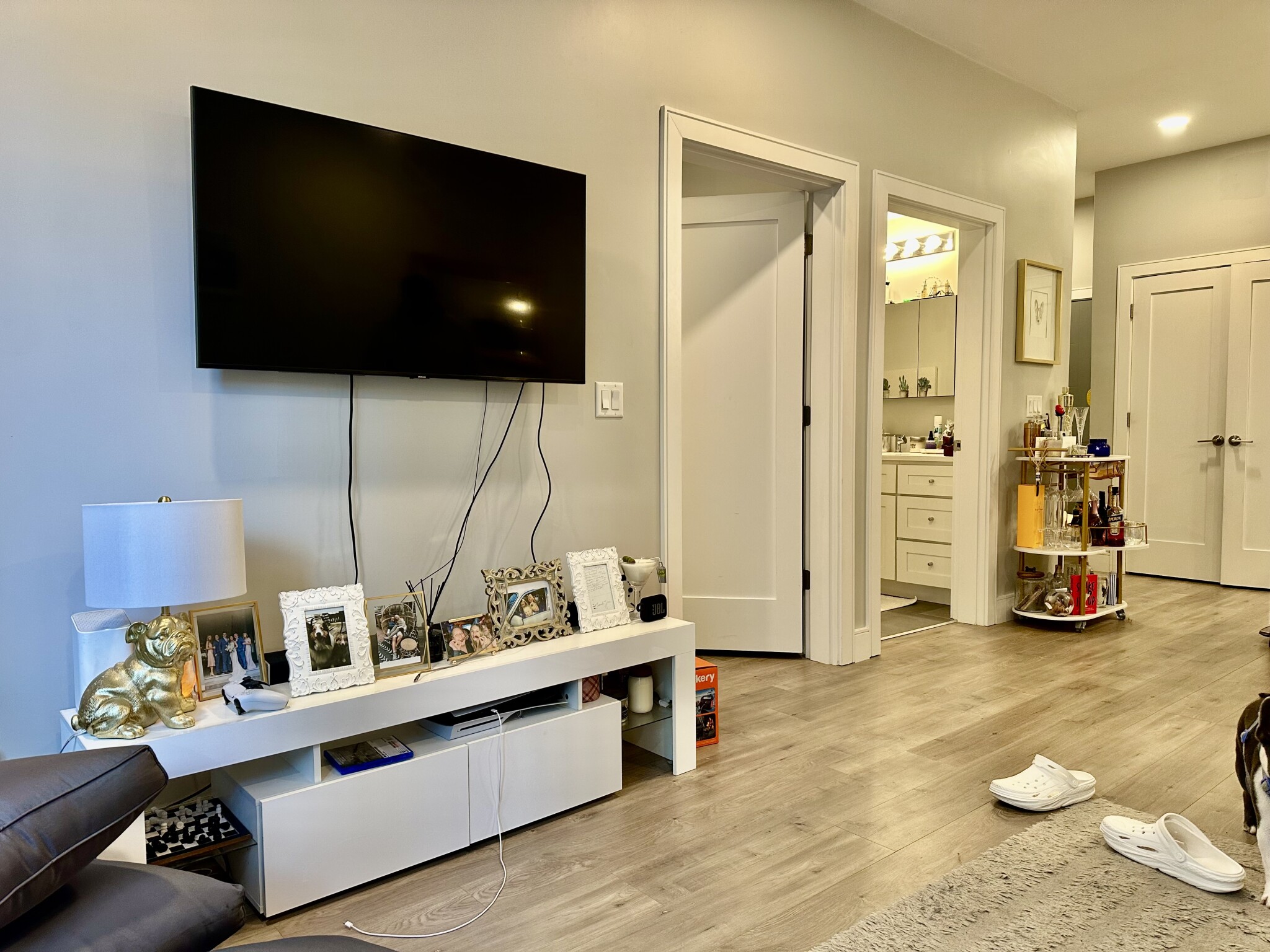 1 bed, 1 bath apartment for rent at 610 Rutherford Ave Unit 202, Charlestown — photo 9 of 22