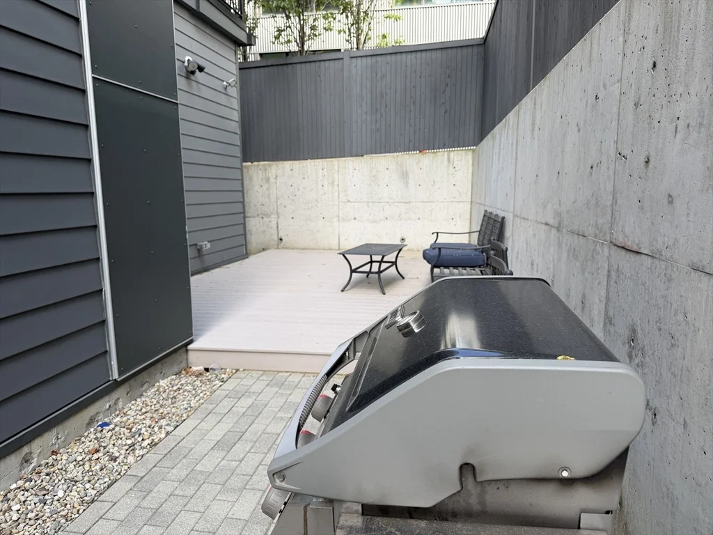 2 bed, 1 bath apartment for rent at 610 Rutherford Ave Unit 306, Charlestown — photo 12 of 15
