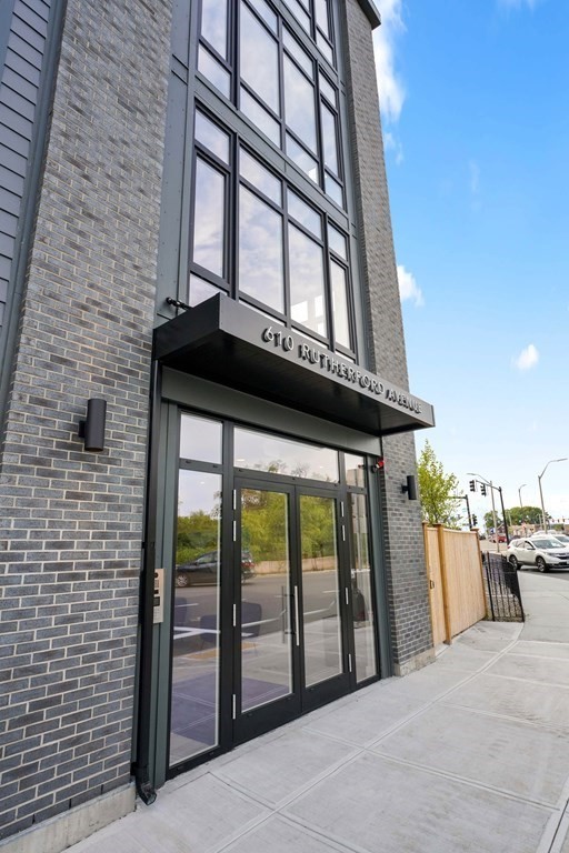 2 bed, 1 bath apartment for rent at 610 Rutherford Ave Unit 502, Charlestown — photo 15 of 15