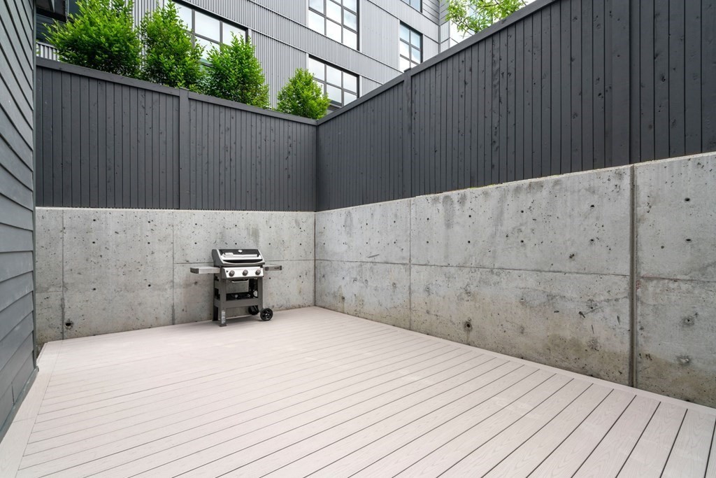2 bed, 1 bath apartment for rent at 610 Rutherford Ave Unit 502, Charlestown — photo 14 of 15