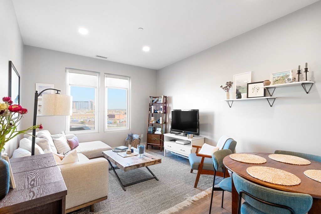 2 bed, 1 bath apartment for rent at 610 Rutherford Ave Unit 502, Charlestown — photo 1 of 15
