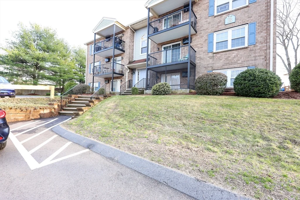 2 bed, 2 bath apartment for rent at 610 S Franklin St Unit B202, Holbrook — photo 16 of 17