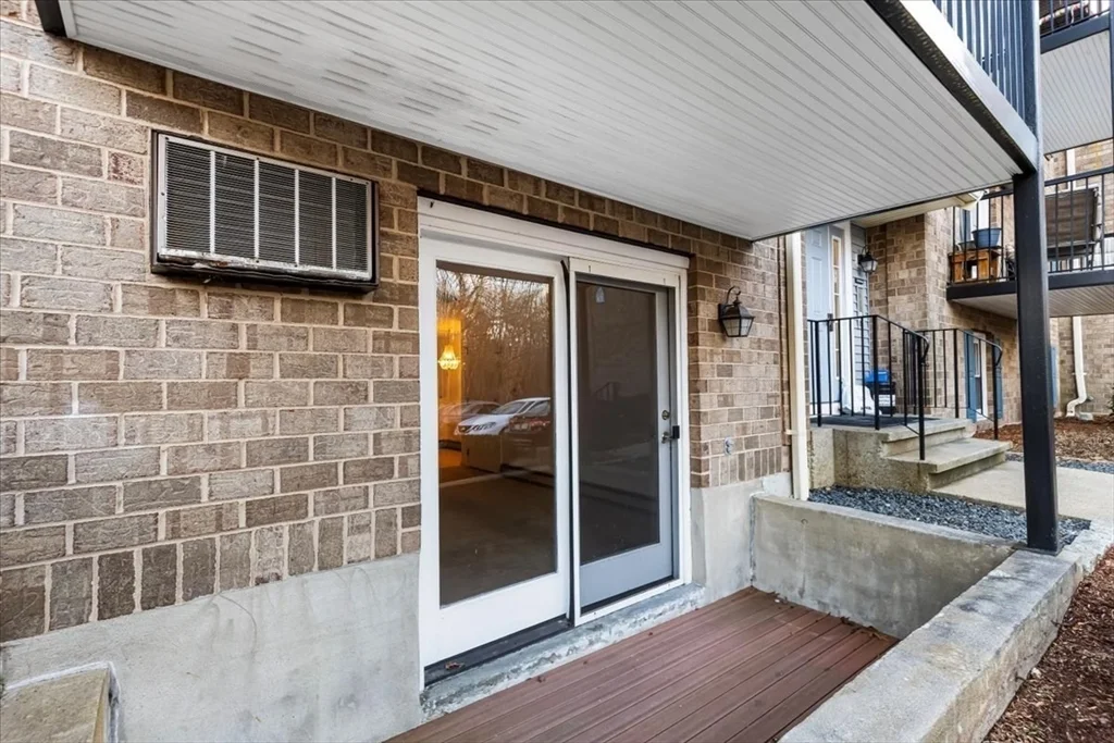 2 bed, 2 bath apartment for rent at 610 South Franklin St Unit C101, Holbrook — photo 21 of 22
