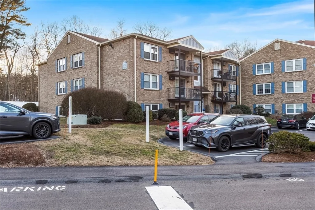 2 bed, 2 bath apartment for rent at 610 South Franklin St Unit C101, Holbrook — photo 22 of 22