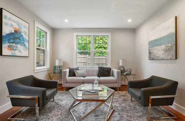4 bed, 4+ bath apartment for rent at 611 Centre St Unit 2, Newton — photo 2 of 27