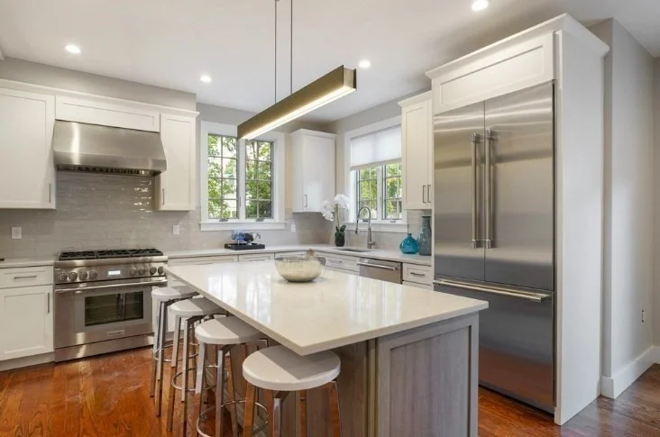 4 bed, 4+ bath apartment for rent at 611 Centre St Unit 2, Newton — photo 8 of 27