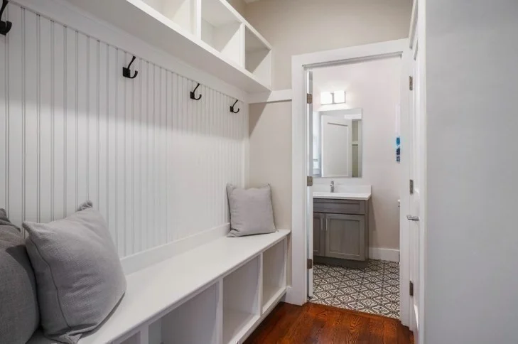 4 bed, 4+ bath apartment for rent at 611 Centre St Unit 2, Newton — photo 10 of 27