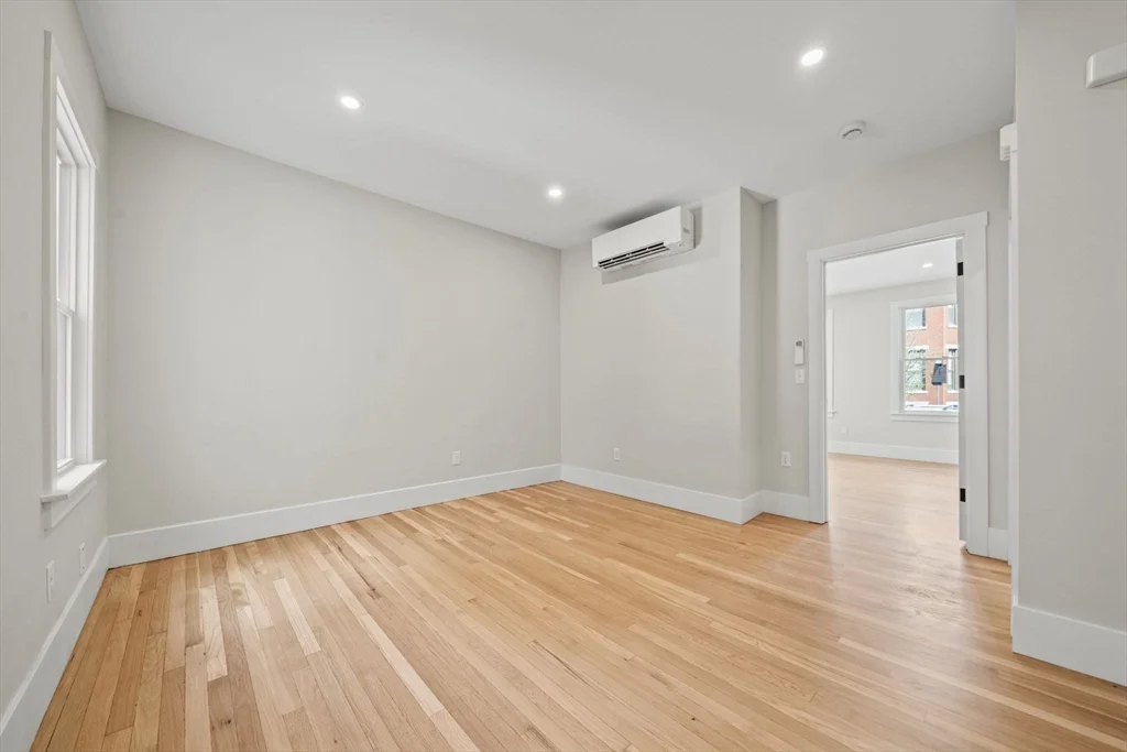 1 bed, 1 bath apartment for rent at 611 E Seventh Unit 1, South Boston — photo 12 of 22