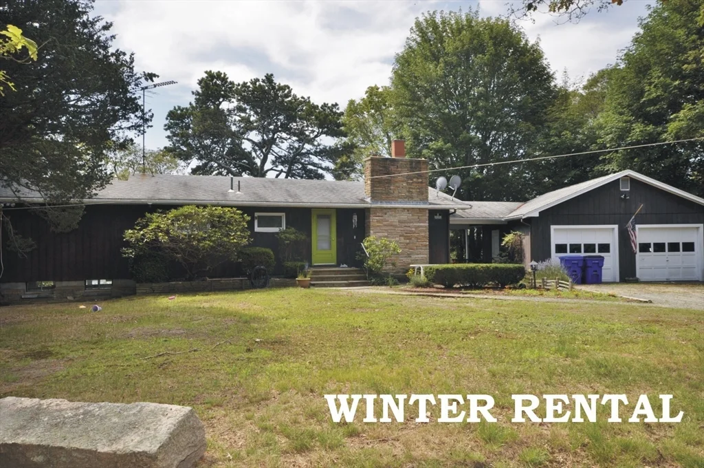 4 bed, 2 bath apartment for rent at 611 Head Of The Bay Rd Unit WINTER, Buzzards Bay — photo 1 of 29