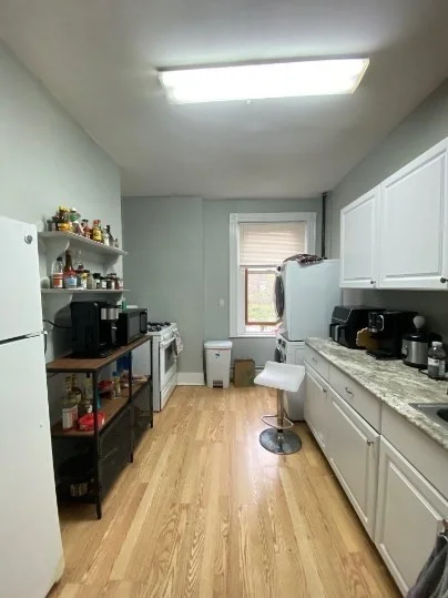 3 bed, 1 bath apartment for rent at 612 Columbus Ave Unit 2, Roxbury — photo 3 of 7