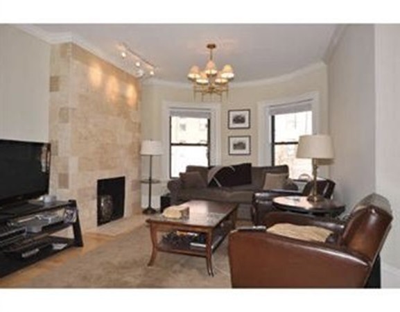 3 bed, 1 bath apartment for rent at 612 Columbus Ave Unit 3, South End — photo 1 of 8