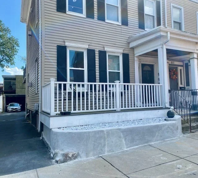 3 bed, 2 bath apartment for rent at 613 East 7th St Unit 1, South Boston