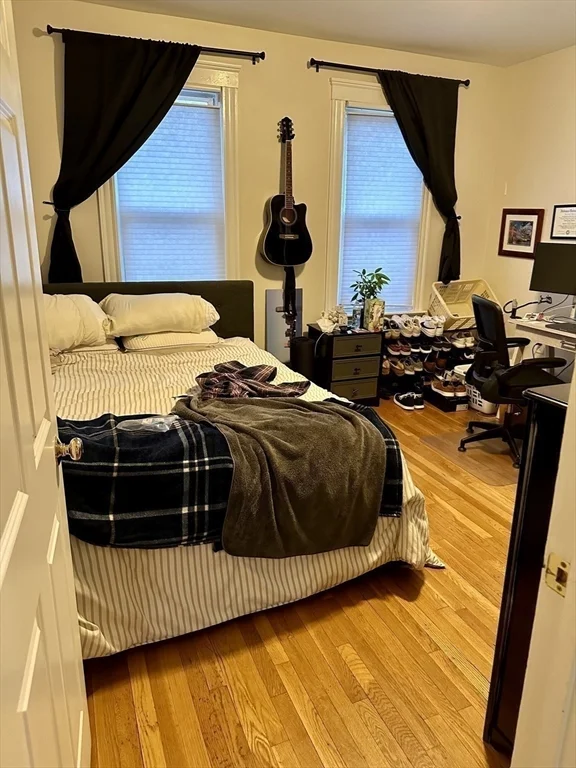 3 bed, 2 bath apartment for rent at 613 East 7th St Unit 1, South Boston — photo 9 of 20
