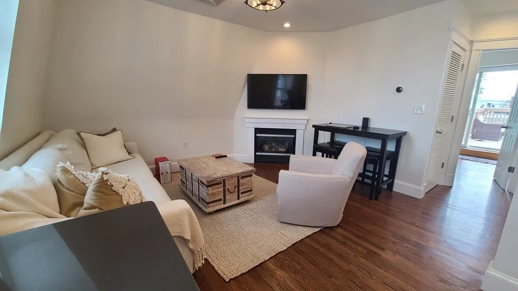 1 bed, 1 bath apartment for rent at 613 East 7th St Unit 3, South Boston — photo 4 of 24