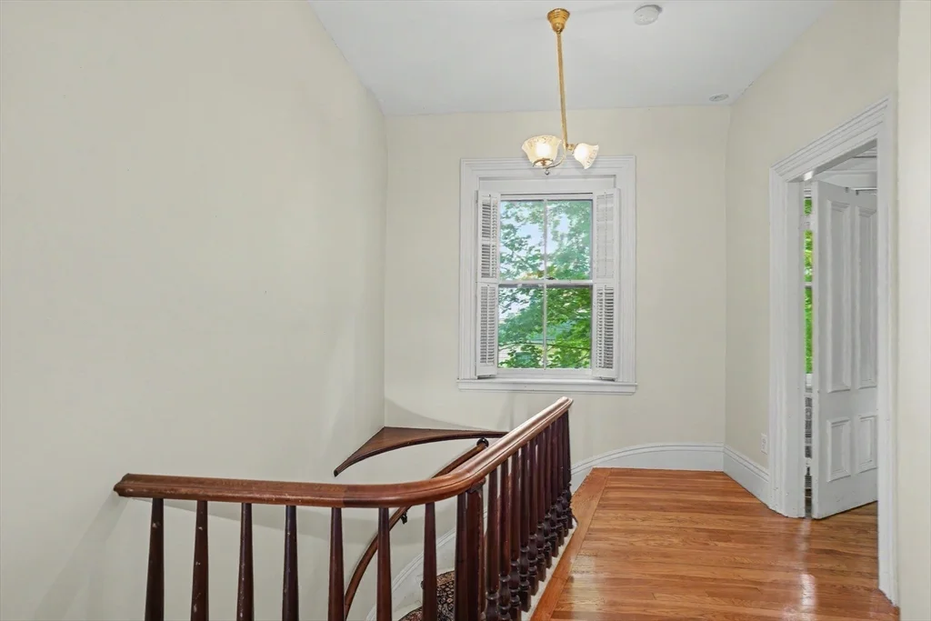 6 bed, 3 bath apartment for rent at 613 Pleasant St, Belmont — photo 15 of 27
