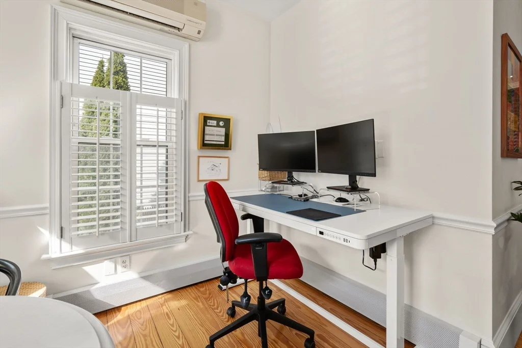 2 bed, 1 bath apartment for rent at 614 E 3rd St Unit 1, South Boston — photo 15 of 23