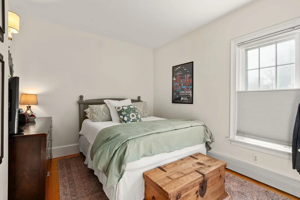 2 bed, 1 bath apartment for rent at 614 E 3rd St Unit 1, South Boston — photo 11 of 23