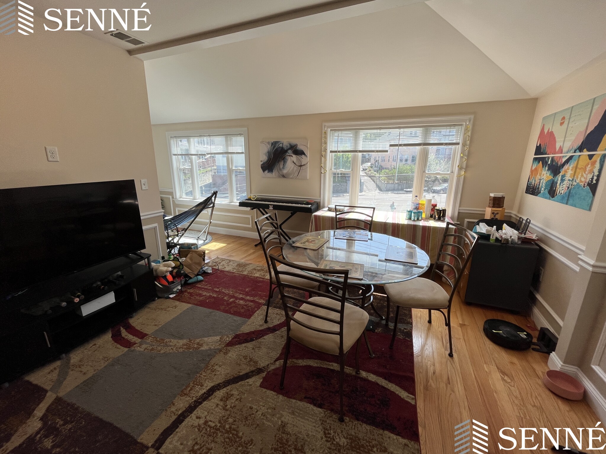 3 bed, 2 bath apartment for rent at 614 Main St Unit 2, Medford — photo 5 of 19