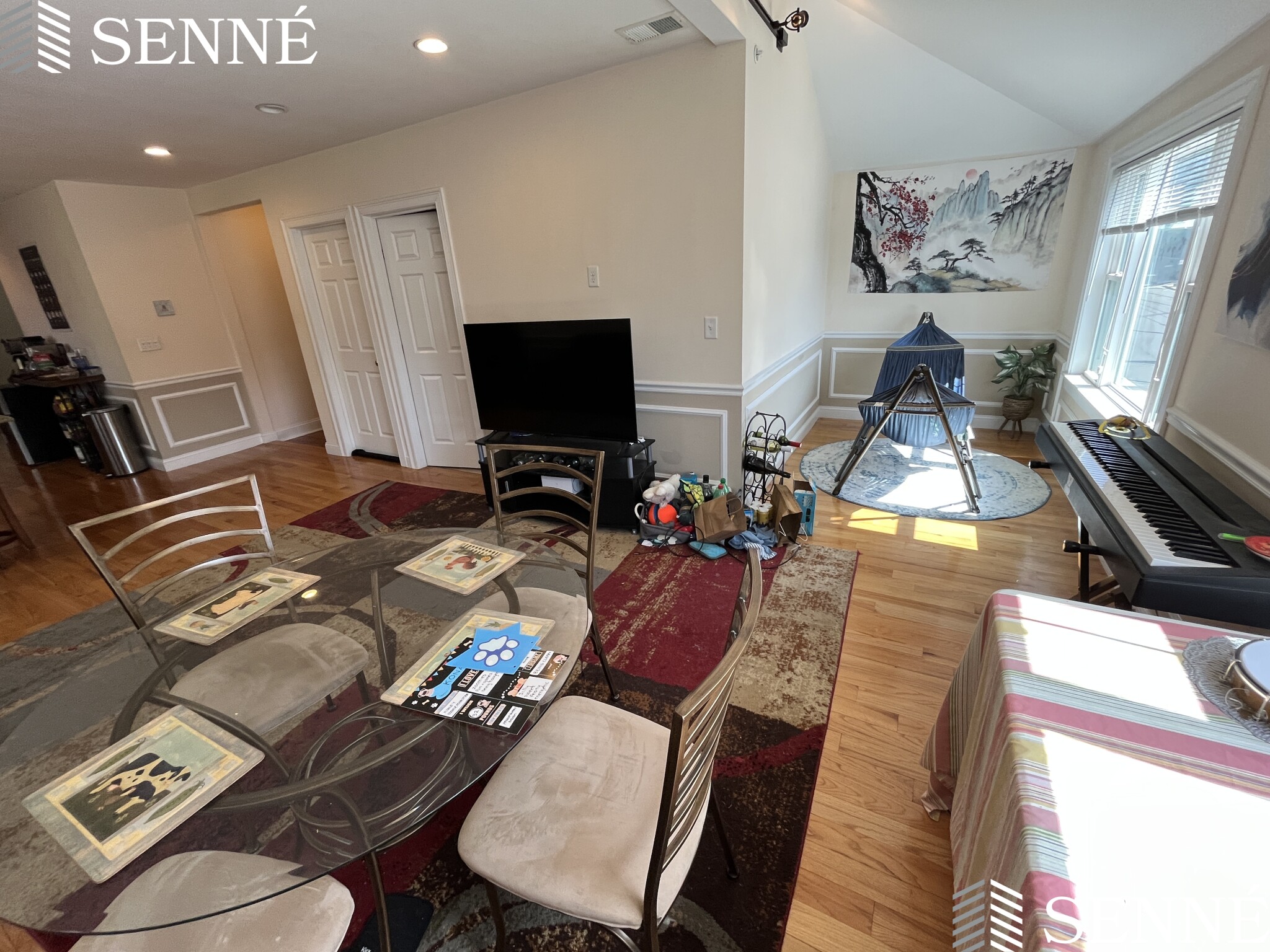 3 bed, 2 bath apartment for rent at 614 Main St Unit 2, Medford — photo 6 of 19