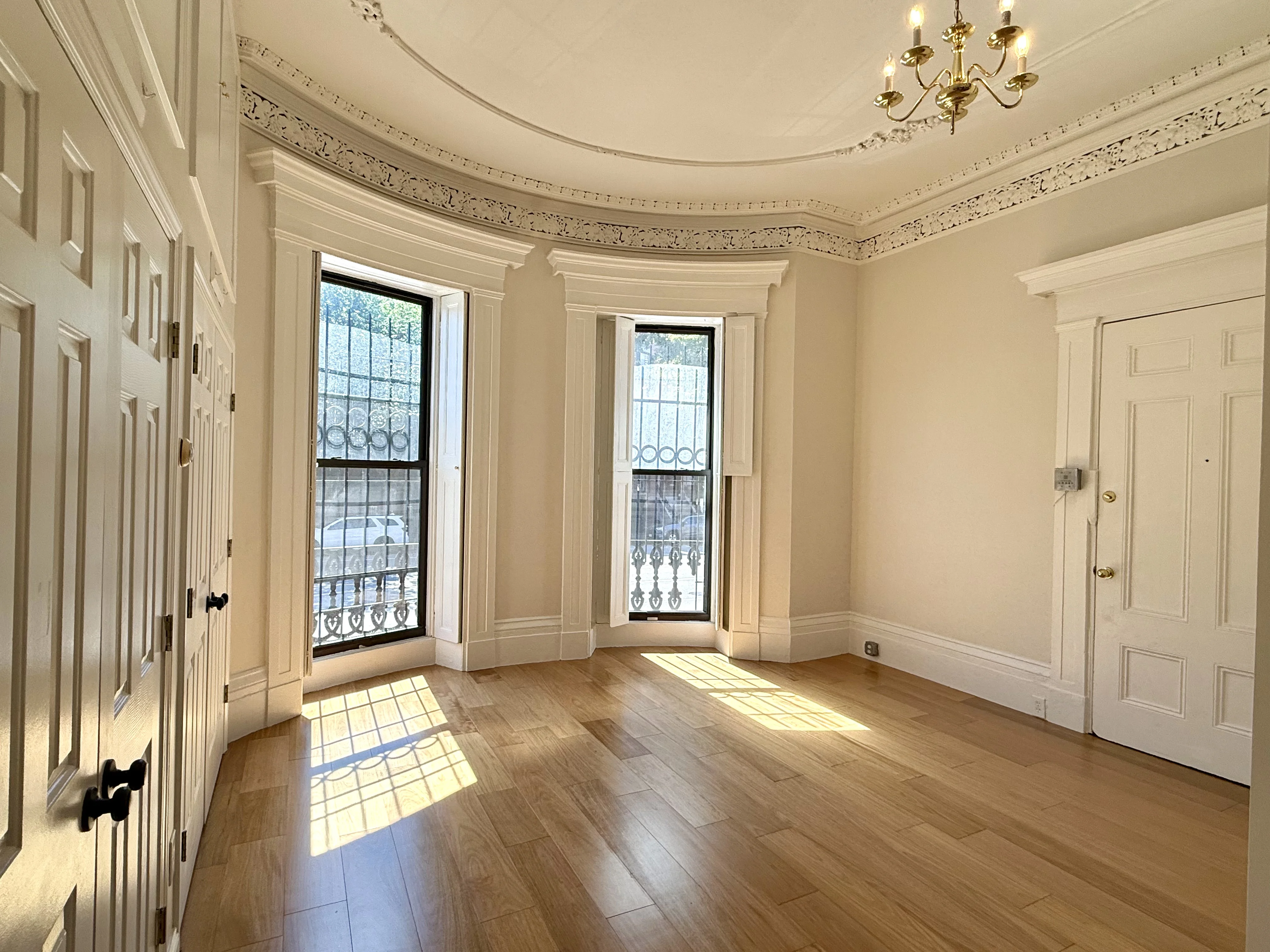 Studio bed, 1 bath apartment for rent at 614 Massachusetts Ave Unit 14A, South End — photo 1 of 11