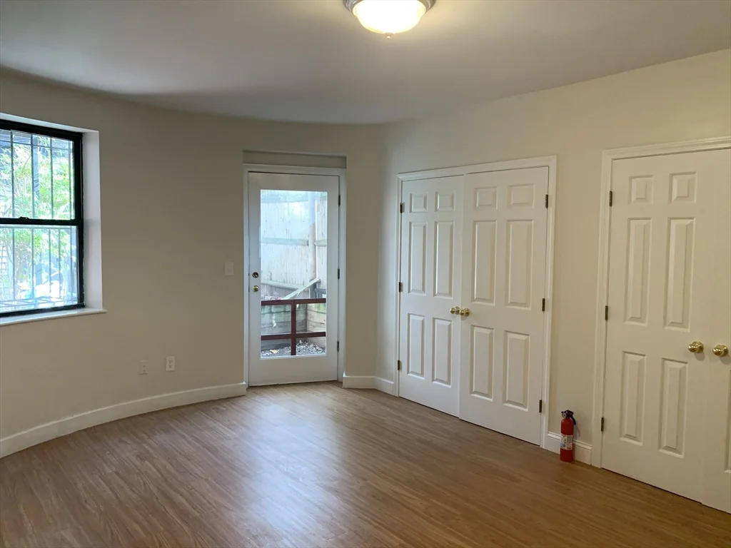 Studio bed, 1 bath apartment for rent at 614 Massachusetts Ave Unit 2, South End — photo 2 of 3