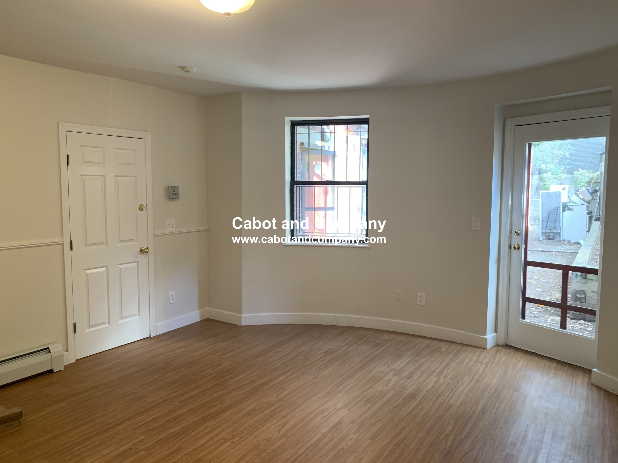 Studio bed, 1 bath apartment for rent at 614 Massachusetts Ave Unit 2A, South End — photo 3 of 4
