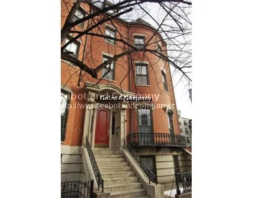 1 bed, 1 bath apartment for rent at 614 Massachusetts Ave Unit 6, South End — photo 8 of 9